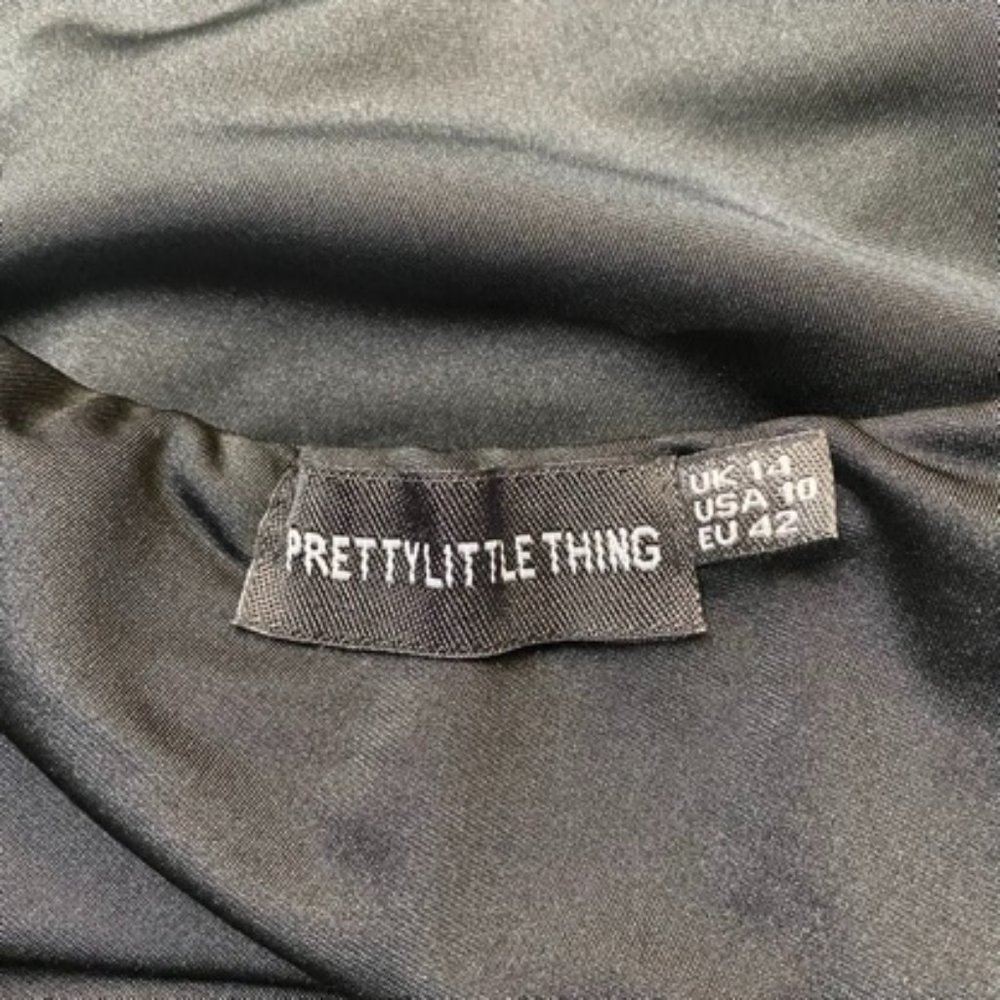 Pretty Little Thing One Shoulder Cutout Bodysuit - Picture 5 of 7